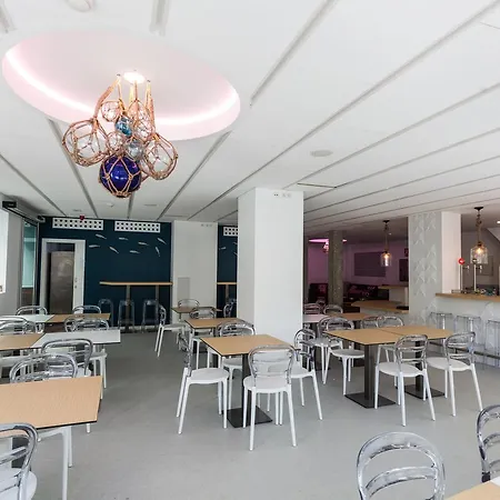 Hostal We - Juvenil